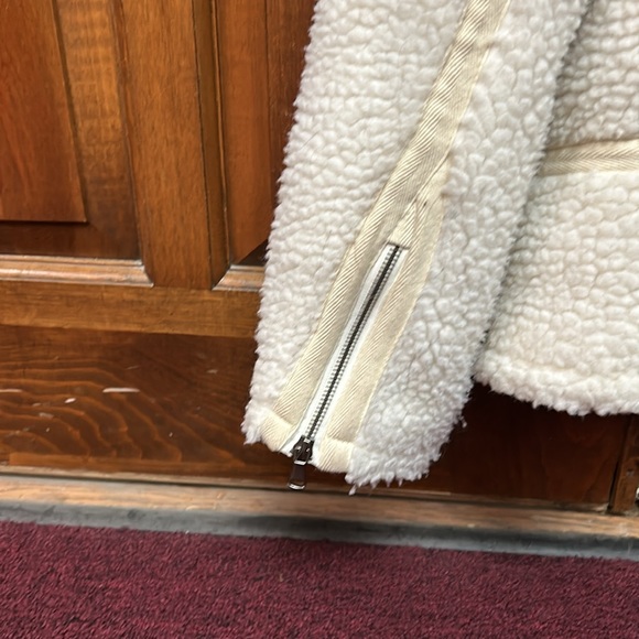 Laurie Felt fully-lined moto jacket. Very warm. Excellent condition. - Picture 3 of 4